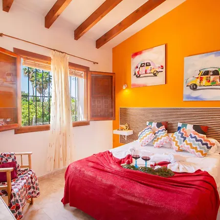 Michele - Plusholidays