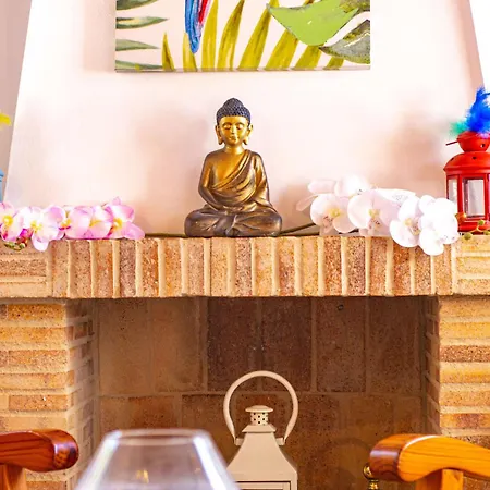 Michele - Plusholidays Villa Ifach