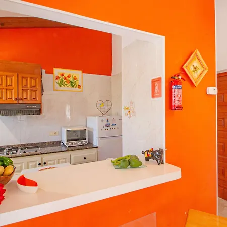 Michele - Plusholidays *