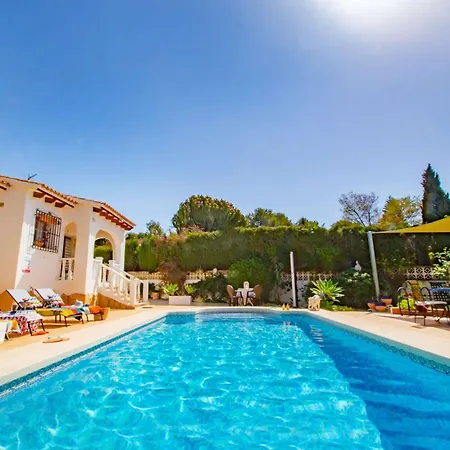 Michele - Plusholidays * Ifach