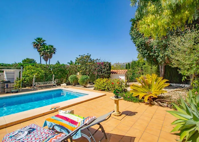 Michele - Plusholidays Ifach