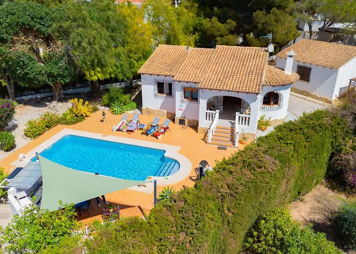 Michele - Plusholidays *