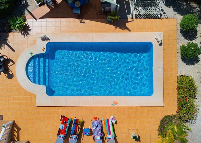 Michele - Plusholidays *