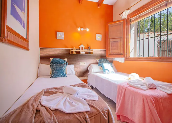 Michele - Plusholidays Villa