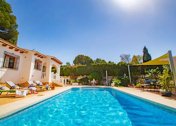 Michele - Plusholidays * Ifach