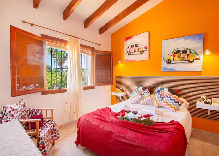 Michele - Plusholidays